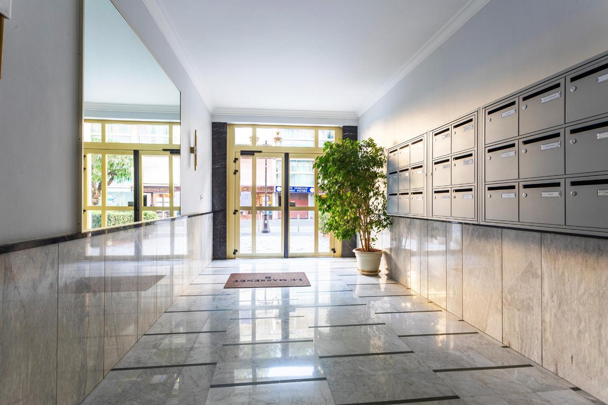 Le France-Massenet Ap3015 By Riviera Holiday Homes Nice Dış mekan fotoğraf